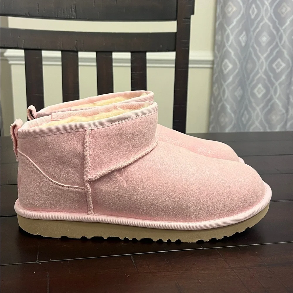 Ugg Classic Ultra Mini Dazzle Boots new pink Big Girls Youth Size 5